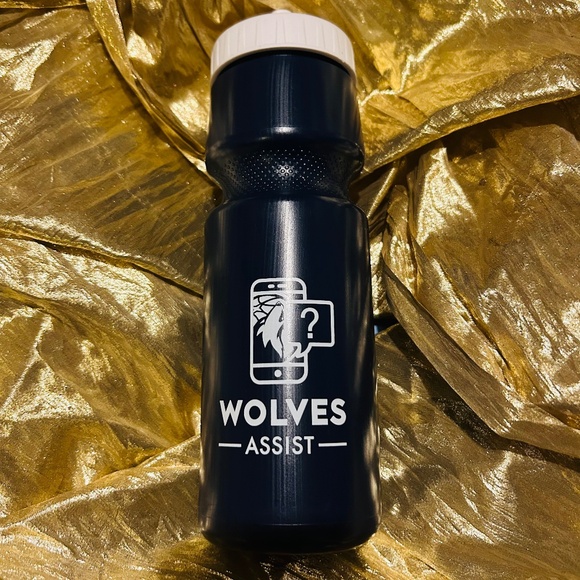 New MN Timberwolves water bottle - Picture 1 of 1
